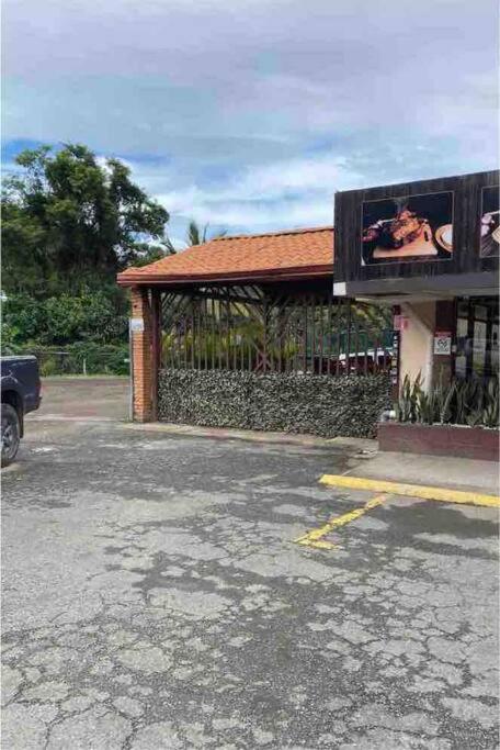 Oxalis Aeropuerto Apartment Alajuela ภายนอก รูปภาพ