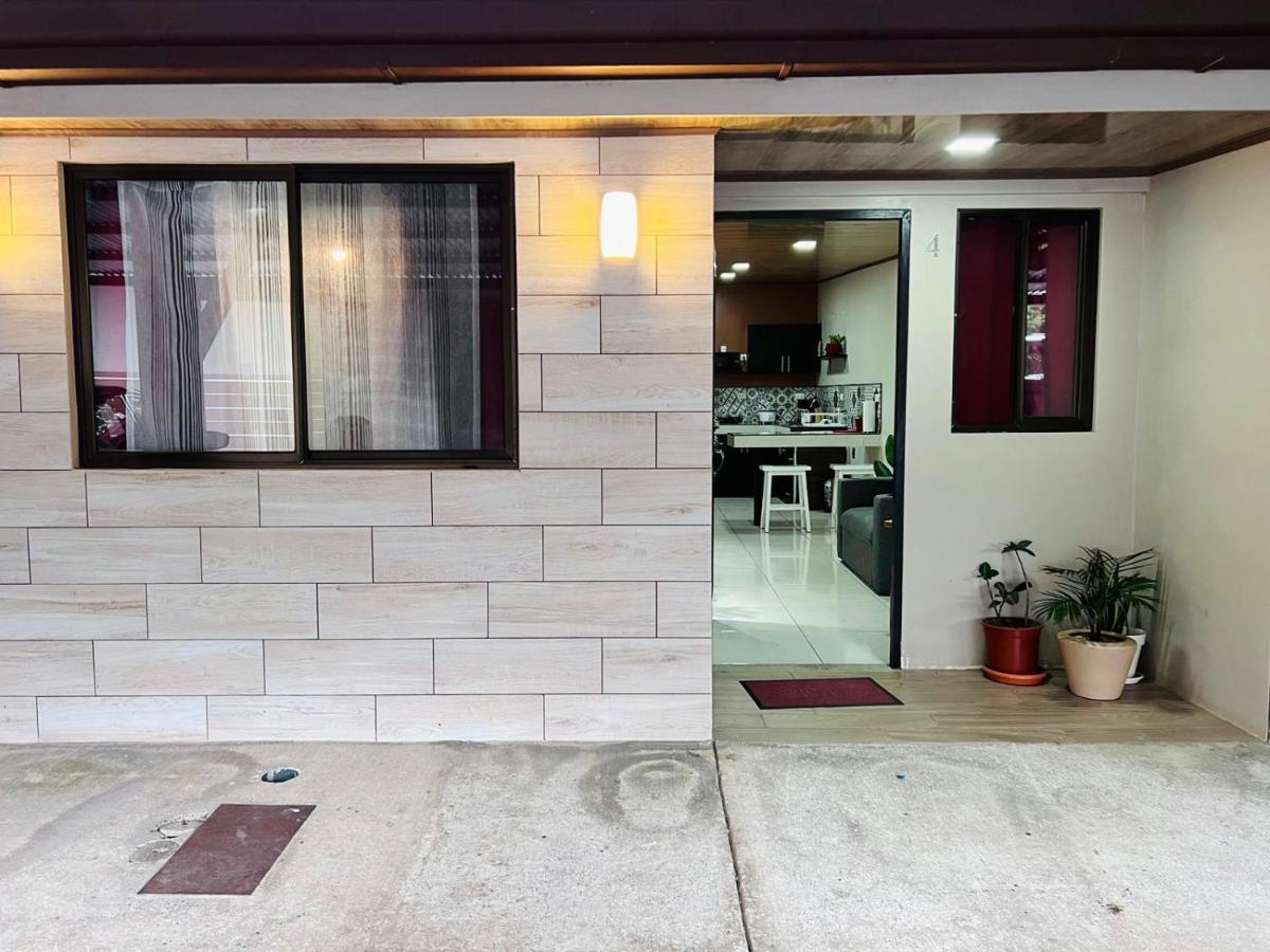 Oxalis Aeropuerto Apartment Alajuela ภายนอก รูปภาพ